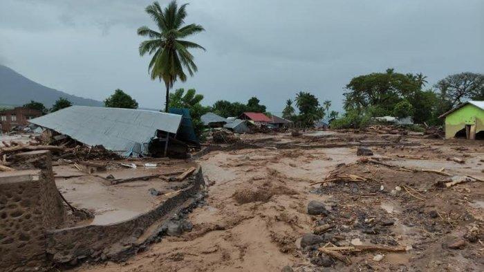 62 Orang Meninggal Akibat Banjir di Flores NTT