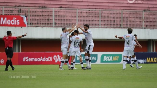 Bermain Imbang Lawan Persita, Bali United Melaju ke Perempat Final