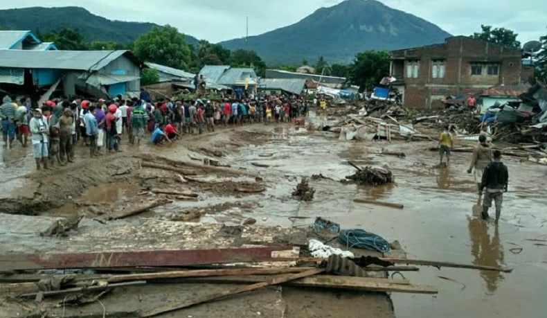 Walhi Sebut Banjir di NTT Dipicu Kerusakan Lingkungan Karena Alih Fungsi Lahan