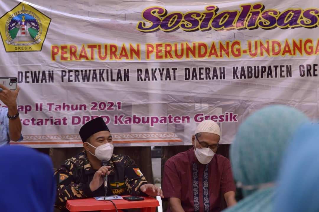 Harlah ke-87 GP Ansor, Anggota DPRD Gresik ini Sosialisasi Perda Pakai Jaket Banser