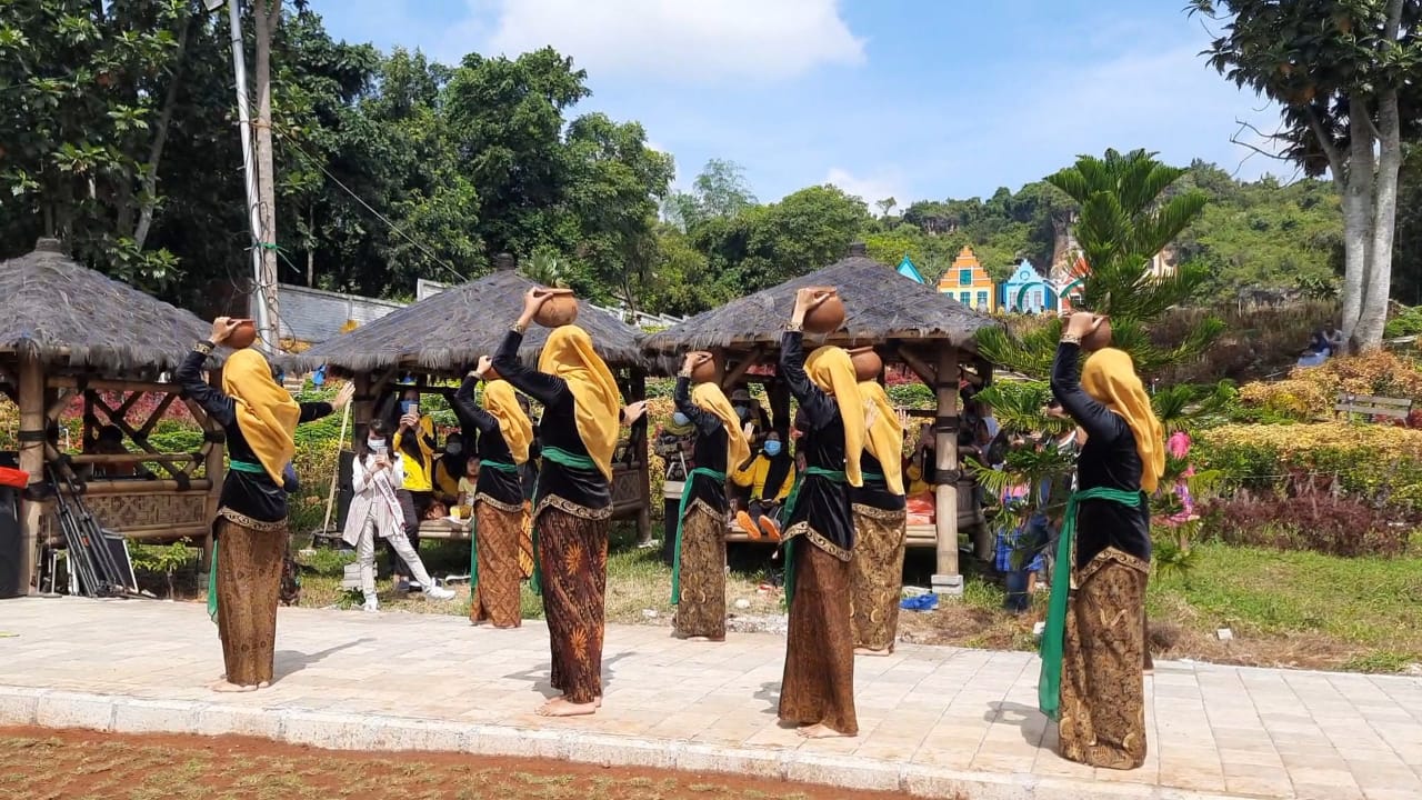 Nikmati Aneka Budaya dan Tradisi Masyarakat Zaman Dahulu di Wisata Wagos Gresik, Kamu Wajib Kesini