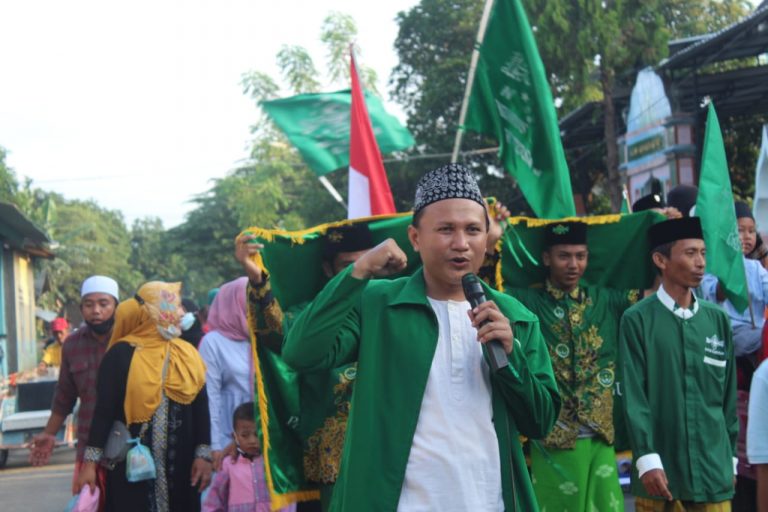 Sambut Ramadan, NU Ranting Kertosari Gelar Kirab Tahrib