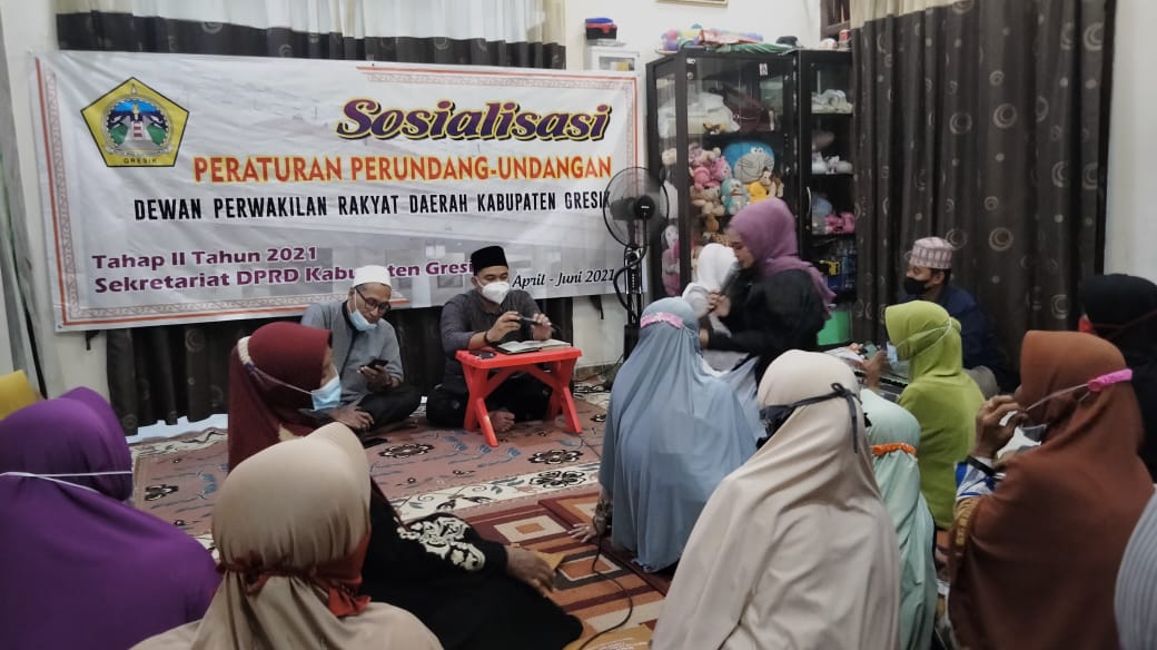 Ramadhan Berkah, Legislator Gresik Santuni Ratusan Yatim Piatu dan Janda
