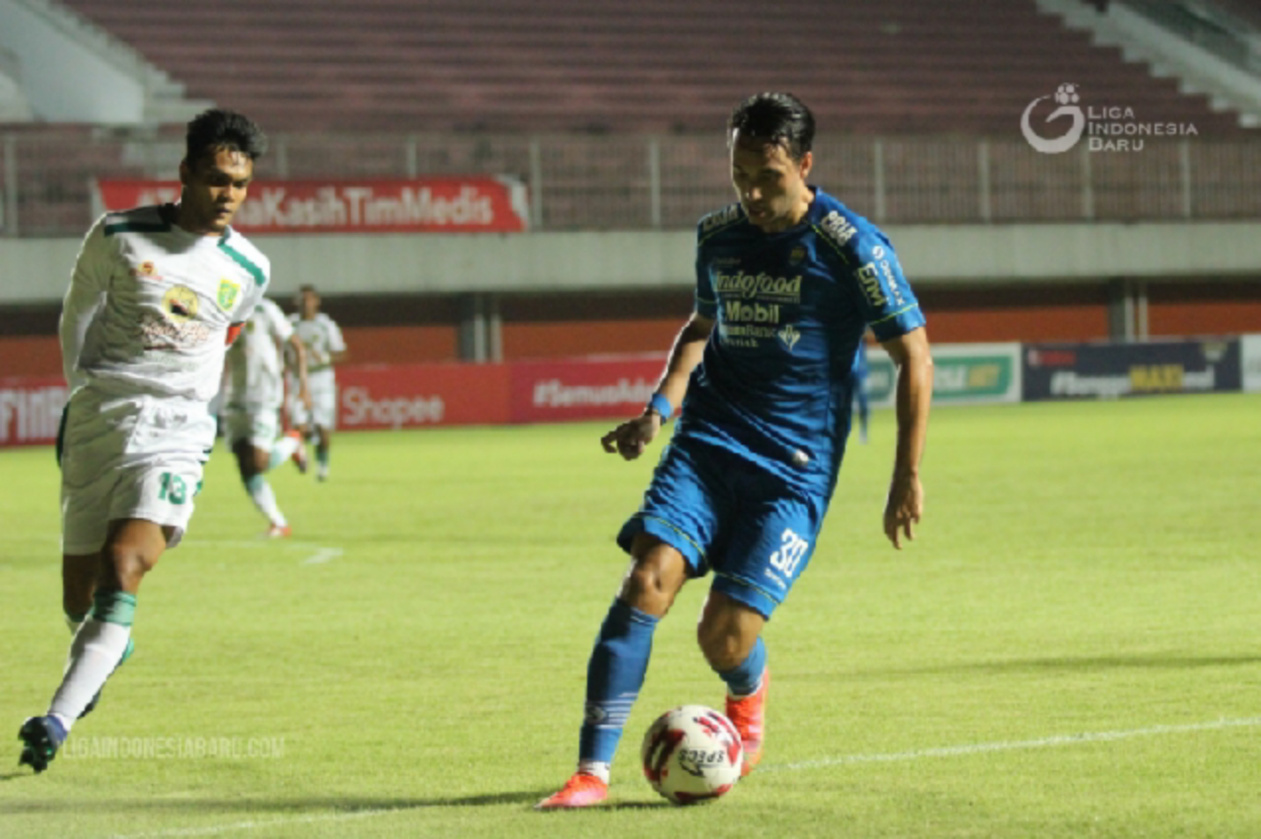 Piala Menpora: Kalahkan Persebaya, Persib Bandung Melaju ke Semifinal