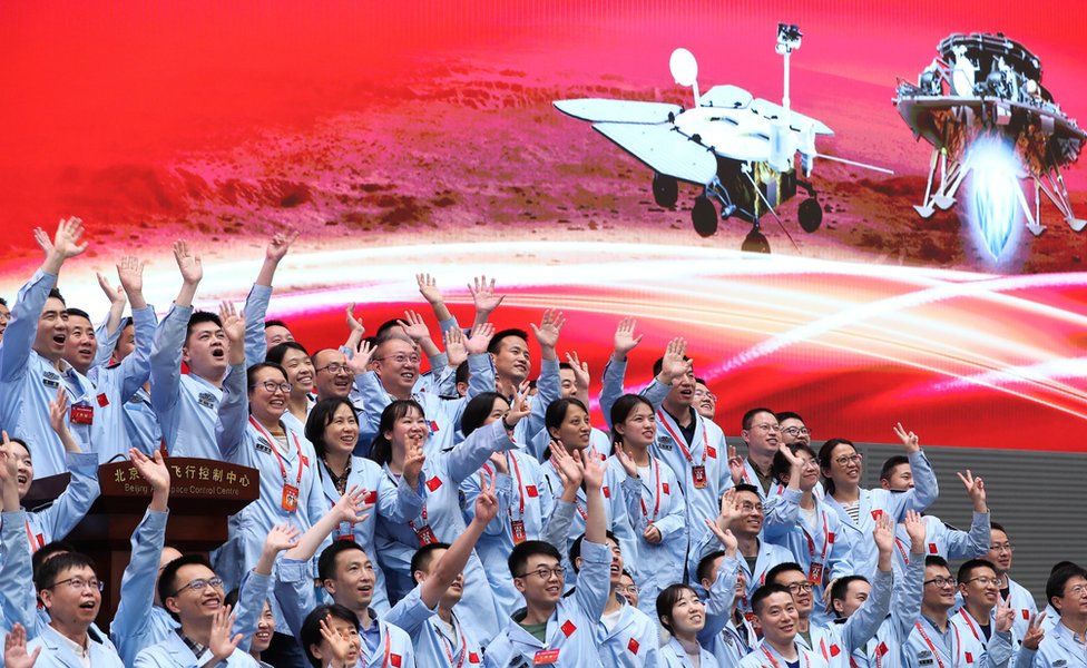 China Berhasil Mendaratkan Penjelajah Zhurong ke Mars
