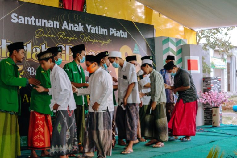 Sukses Jalankan Program BUMA, Ranting GP Ansor Sekapuk Gresik Syukuran dan Santuni Yatim Piatu