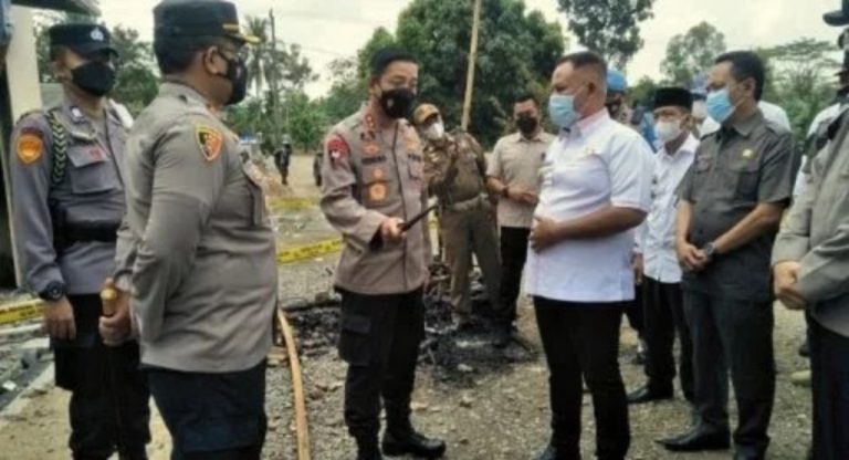 Polda Lampung Copot Kapolsek Candipuro Terkait Peristiwa Pembakaran Mapolsek