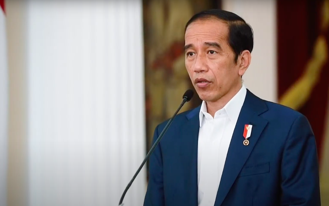 Jokowi Minta Kepala Daerah Turun Langsung Tangani Covid-19