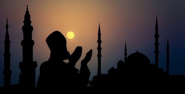 Trisila Ramadan | Catatan Ramadan: Ahmad Erani Yustika