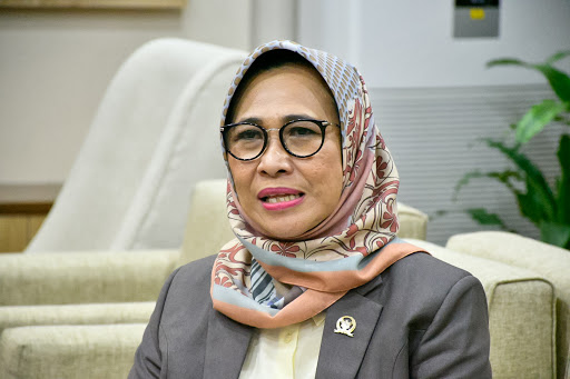 Hetifah Sjaifudian dan Plan B sebagai Kunci Pengawasan Pembelajaran Tatap Muka