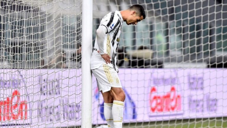 Juventus Tunda Gaji Ronaldo dkk