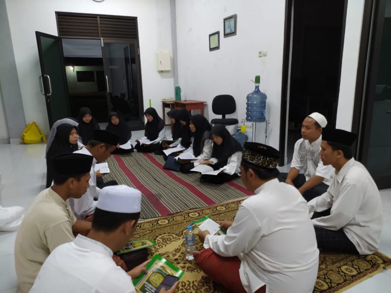 Ngaji Bareng: Upaya Mempertemukan Intelektual dan Spiritualitas BLK Komunitas