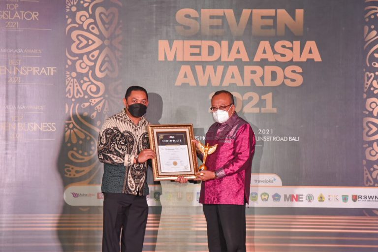 Gubernur NTB Raih Anugerah Best Inspiring Tourism Initiative