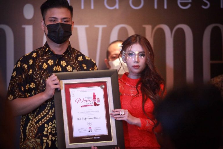 Fairuz Skincare Sabet 4 Penghargaan di Ajang Award Trends 2021