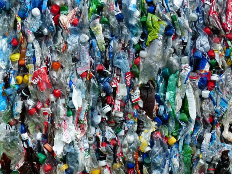 Wow, Peneliti Ubah Botol Plastik Jadi Perasa Vanila