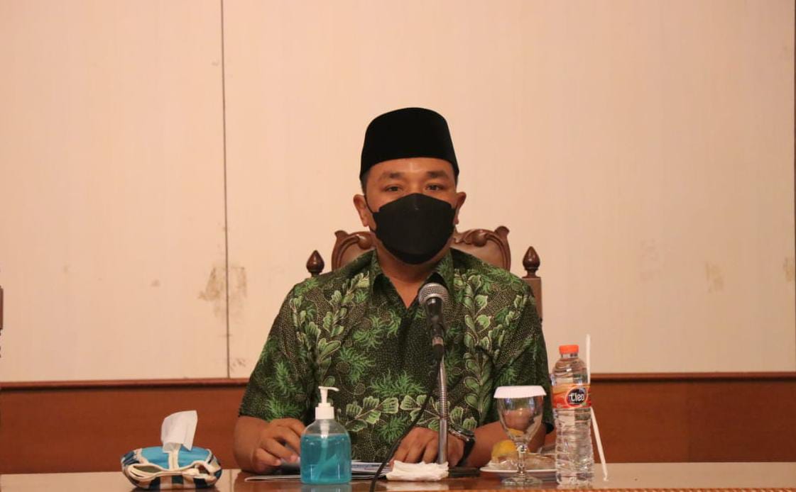 Ketua DPRD Gresik Ajak Masyarakat Taati Aturan PPKM Darurat