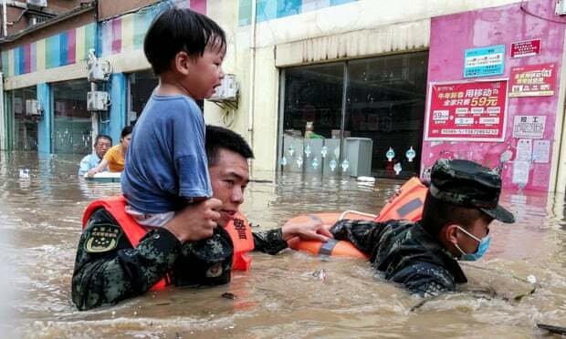 Banjir Melanda China Tengah, 21 Orang Tewas
