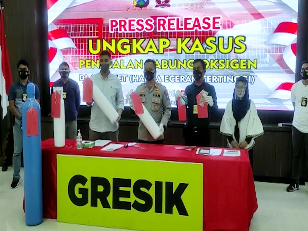 Patok Harga Gila-Gilaan, Pelapak Online Tabung Oksigen Dibekuk Polisi Gresik