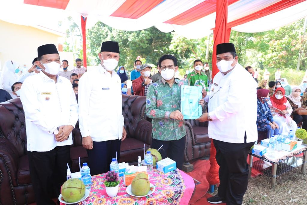 Kunjungi Padang Pariaman, Mendes PDTT Beberkan Konsep Pemulihan Ekonomi Level Desa