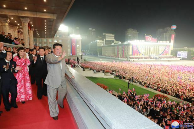 Tak Ada Nuklir dalam Parade Militer Korea Utara Kali Ini, Ada Apa?