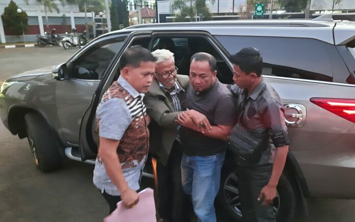 Kejari Garut Tangkap Buronan Korupsi Misbach Somantri