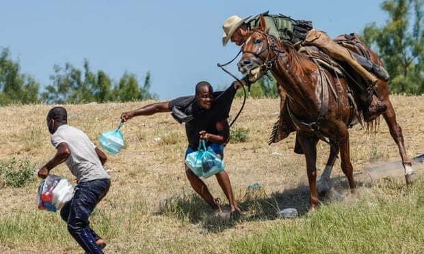 AS Kritik Keras Pencegatan Migran Haiti di Perbatasan Texas dengan Menunggangi Kuda