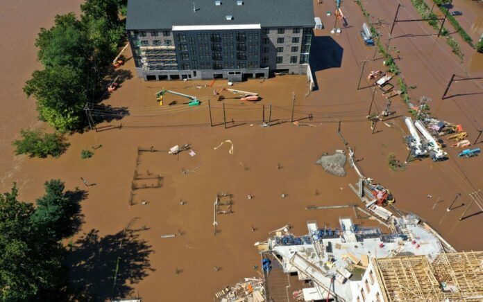 Banjir dan Tornado di Timur Laut AS Tewaskan 40 Orang