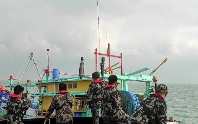 Kapal Trawl Asal Malaysia Dintangkap KKP di Selat Malaka