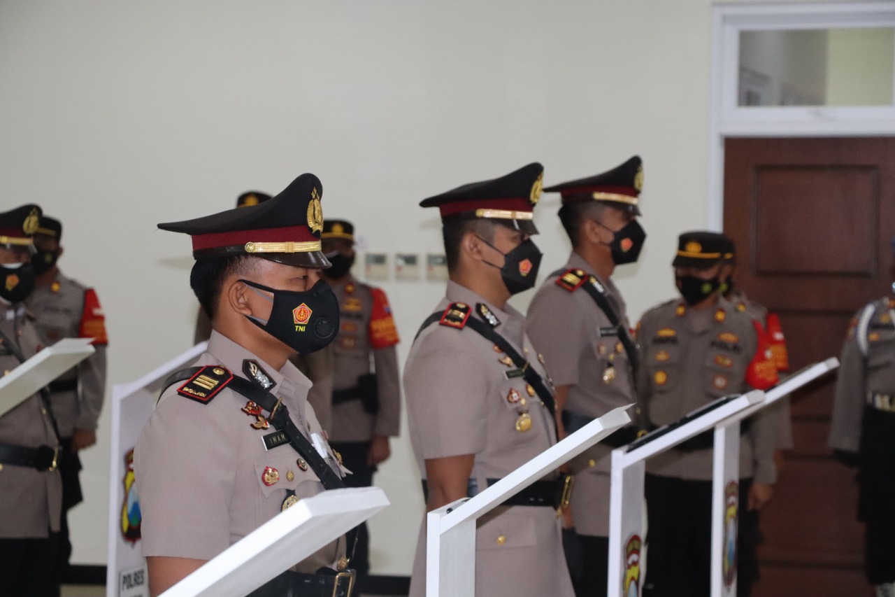 Rotasi Jabatan di Polres Gresik, Sejumlah Pejabat Utama dan Kapolsek Berganti