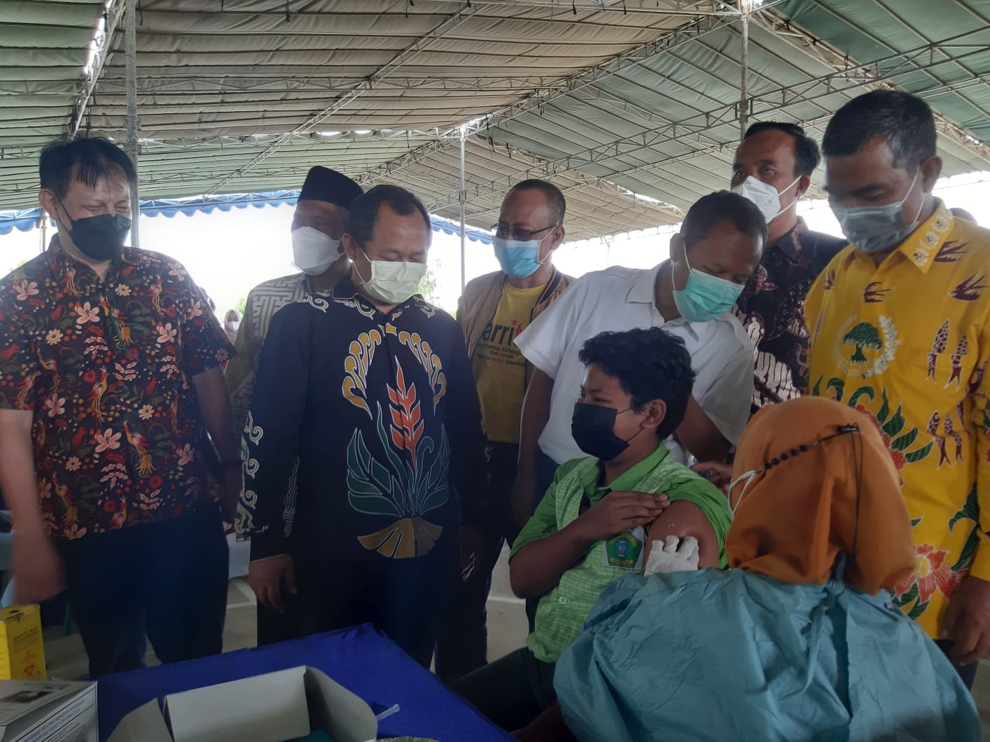 5000 Pelajar dan Masyarakat Tervaksin pada Pelantikan Keluarga Alumni Unej Cabang Gresik