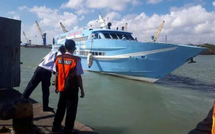 Tarif Tiket Kapal Cepat Rute Bawean-Gresik Didesak Turun Harga Normal