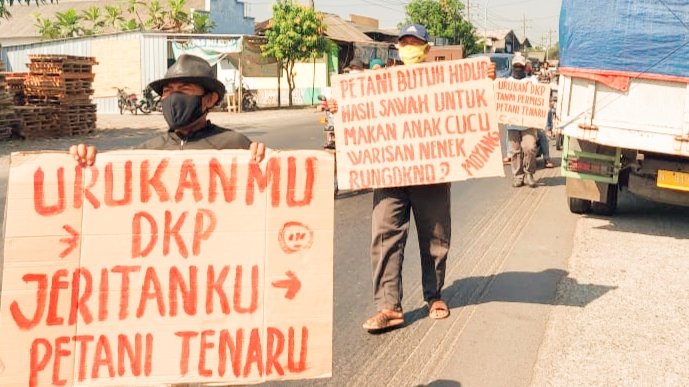Protes Proyek Urukan Pergudangan, Petani di Gresik Aksi Jalan Kaki