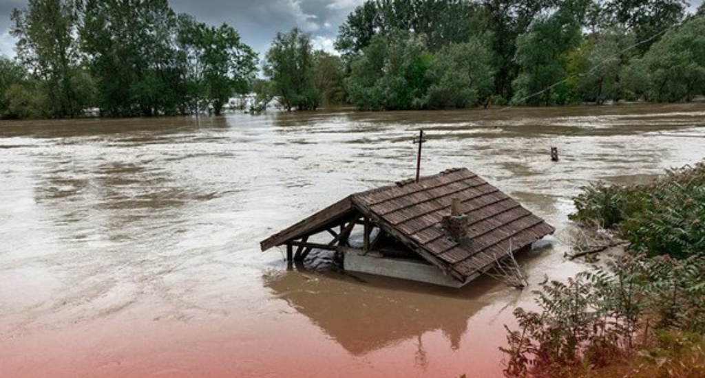 BMKG Prediksi 19 Daerah Waspada Banjir/Bandang 20 hingga 21 September