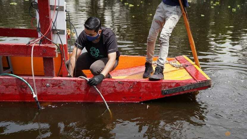 Meksiko Gunakan Energi Matahari untuk Bersihkan Kanal Bersejarah