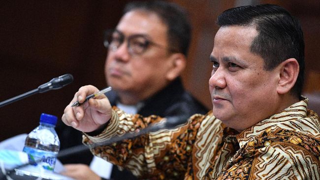 Irjen Napoleon Ditetapkan Tersangka Penganiayaan Muhammad Kace