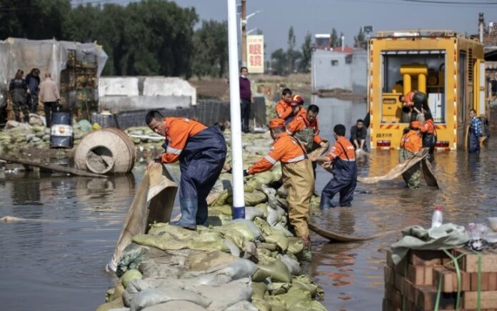 Banjir Shanxi China, 15 Orang Tewas dan 3 Orang Hilang. Foto: AFP.