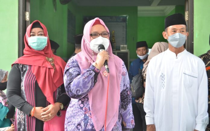 Enam Persen Lagi Gresik Capai Herd Immunity, Wabup Bu Min Ajak Masyarakat Jadi Duta Vaksin