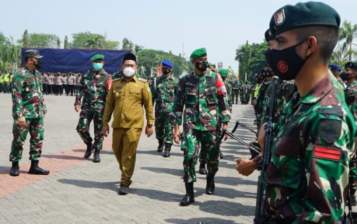 1.600 Personel TNI-POLRI Amankan Kedatangan Presiden Jokowi ke Gresik