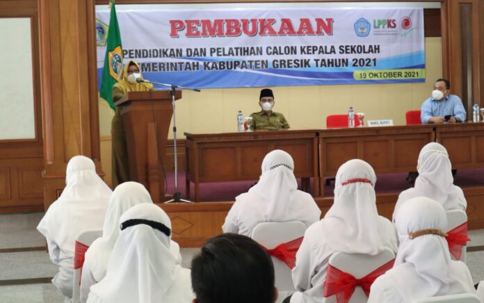 154 Calon Kepala Sekolah di Gresik Ikuti Diklat