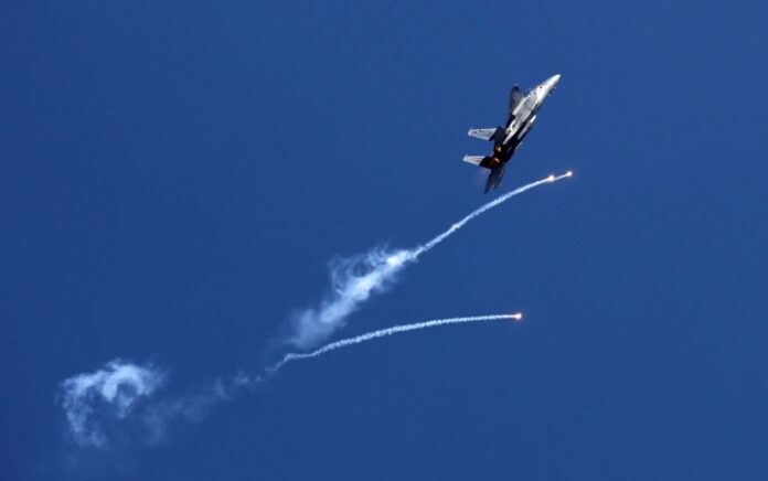 Serangan udara Israel tewaskan satu tentara Suriah dan tiga pejuang pro-Iran. Foto: Reuters.