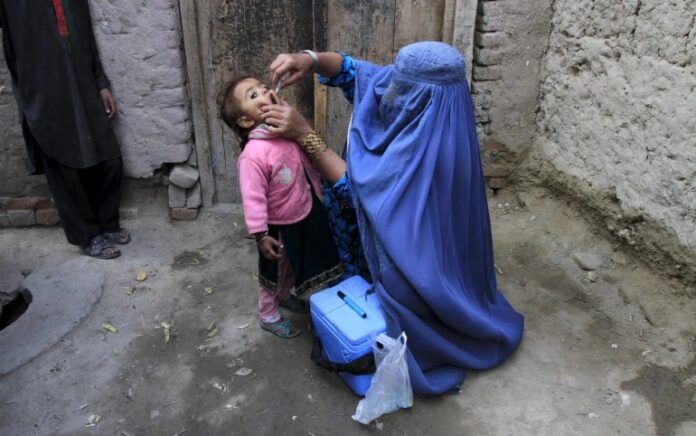 Taliban akan memulai vaksinasi polio dari rumah ke rumah pada bulan depan. Foto: Reuters.