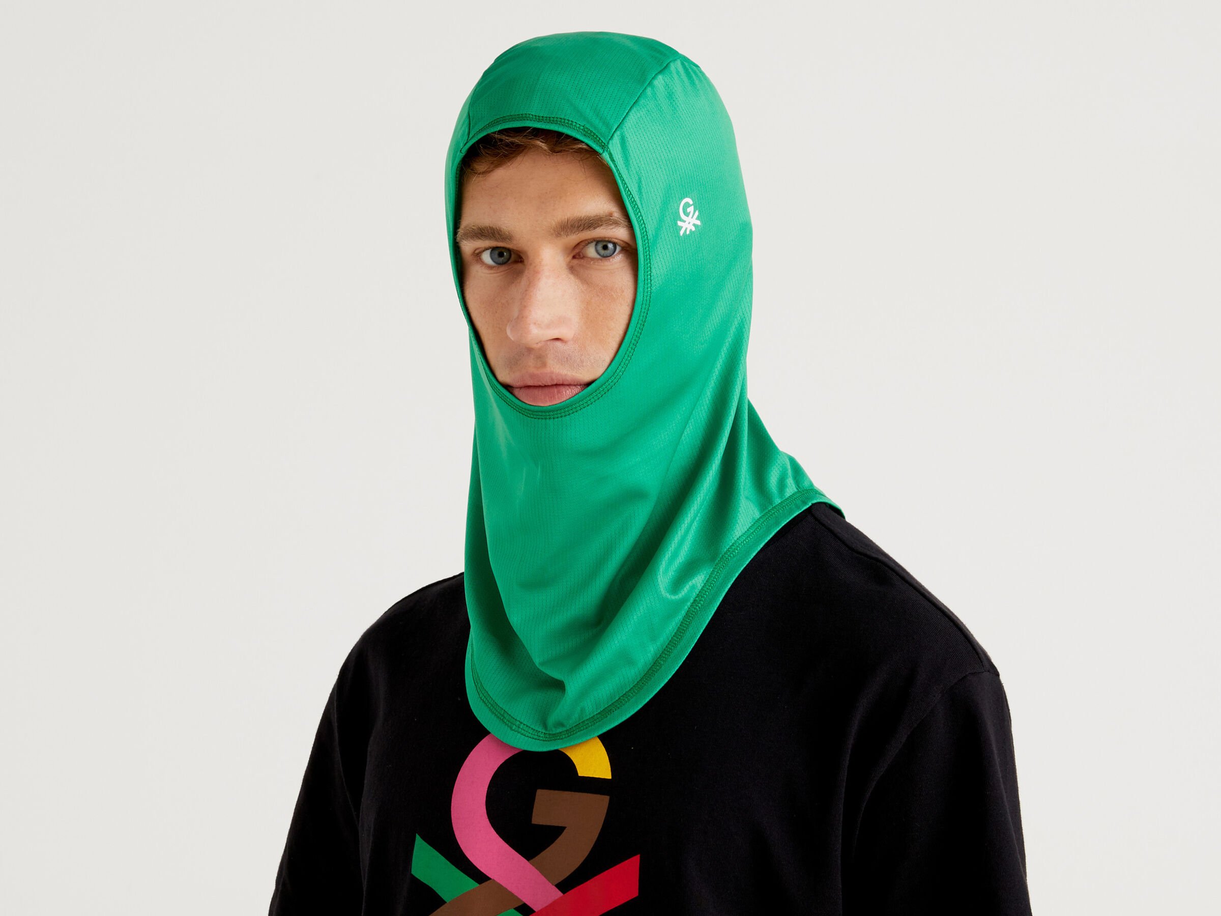 'Unisex Hijab' oleh United Colors of Benetton Bikin Netizen Bingung