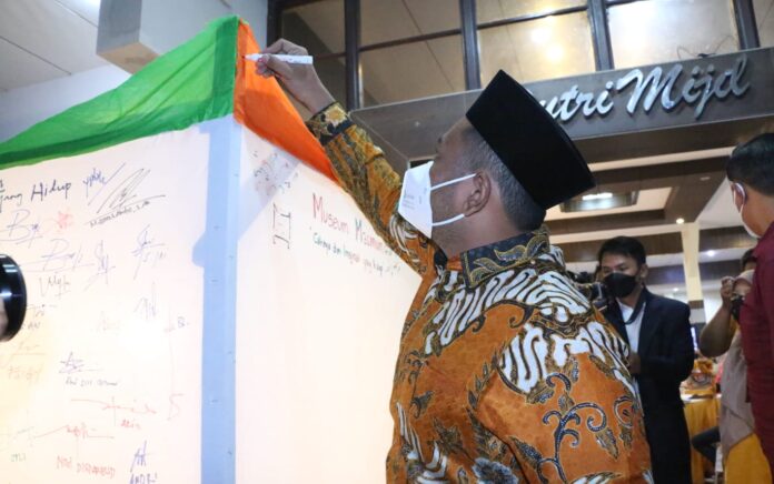 Menengok Museum Masmundari, Tampilkan Seni Lukis Damar Kurung