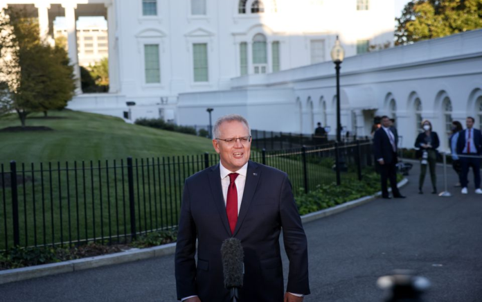 Perdana Menteri Australia Scott Morrison berbicara dengan media setelah sehari pertemuan dengan rekan-rekan asing di Gedung Putih di Washington, AS, 24 September 2021. Foto: Reuters.