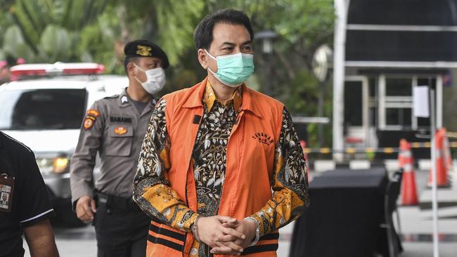 KPK Serahkan Kasus Azis Syamsuddin ke Tipikor