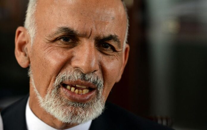 Mantan Presiden Ashraf Ghani Menjelaskan Alasannya Meninggalkan Afghanistan Saat Taliban Mengepung