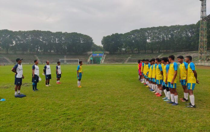 Gresik United Optimis Raih Kemenangan Piala Soeratin U-17 Jatim