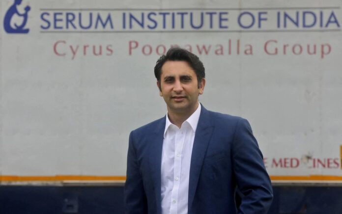 Adar Poonawalla, Chief Executive Officer (CEO) Serum Institute of India. Foto: Reuters.