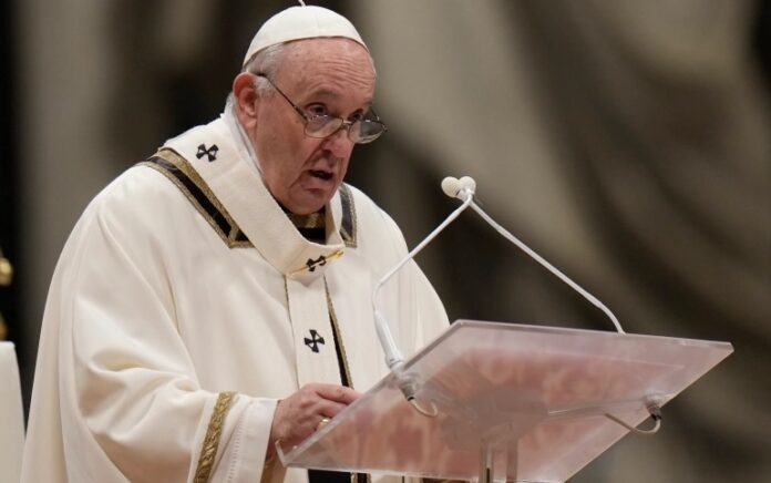 Paus Fransiskus Ratapi Penurunan Kelahiran Anak. Foto: AP.