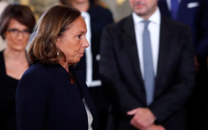 Menteri Dalam Negeri Italia, Luciana Lamorgese. Foto: Reuters.